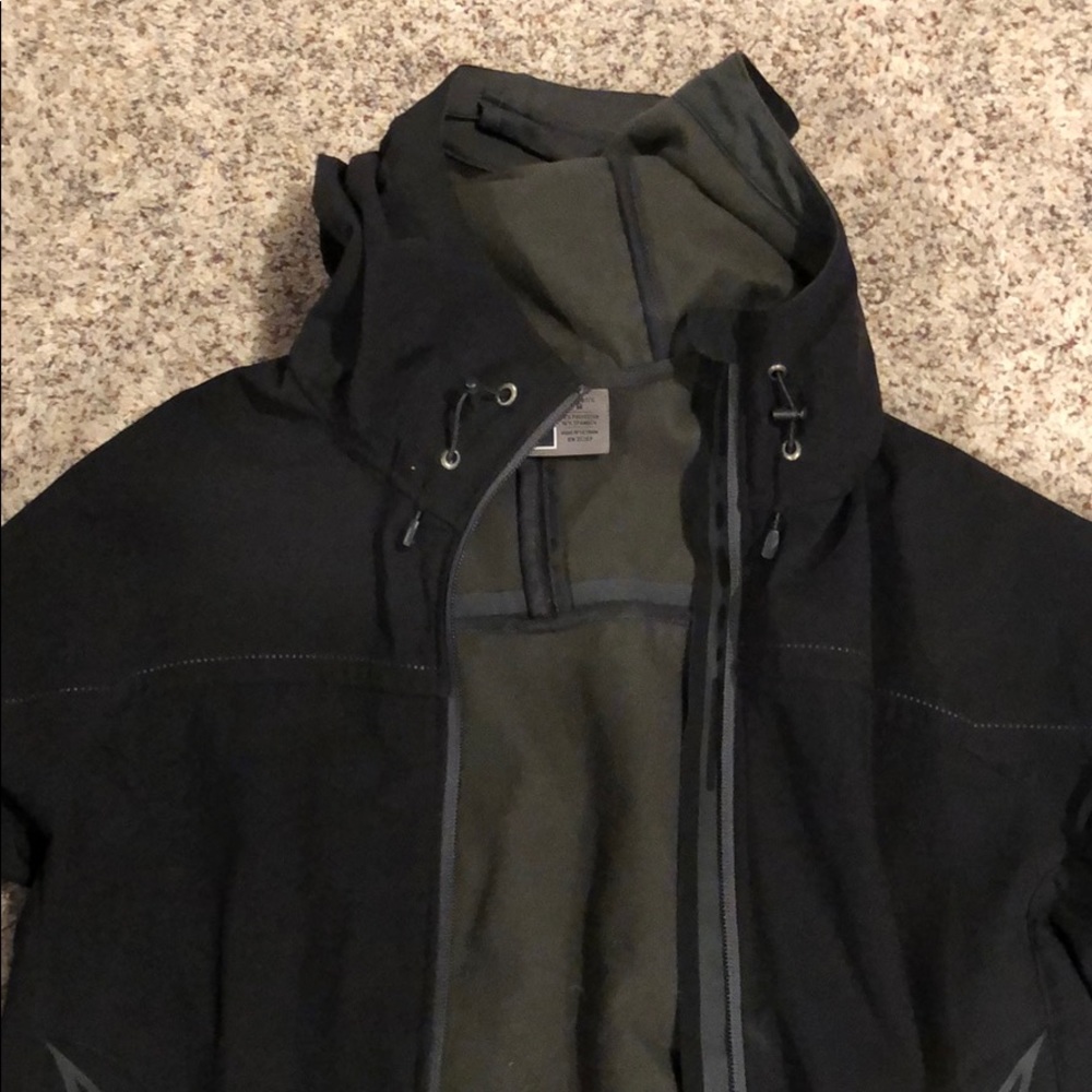 Rei jacket - Picture 3 of 3